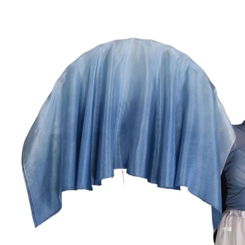 Διπλής όψεως ανεμιστήρας χορού για κινεζικό κλασικό χορό, στυλ Γιανκό, διαθέσιμο μέσω spot εφοδιασμού, κυκλοφόρησε το καλοκαίρι του 2021.