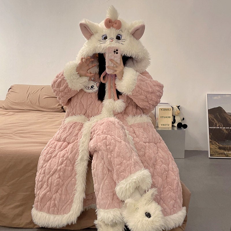 Pidžāmas halāts ar karikatūras stilu, kabatām un pogām – ārkārtīgi bieza 501–600 g/m2, saglabā siltumu, pavasaris 2025