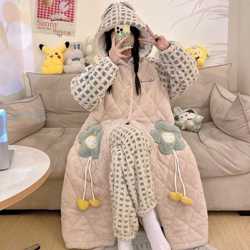 Pidžāmas halāts ar karikatūras stilu, kabatām un pogām – ārkārtīgi bieza 501–600 g/m2, saglabā siltumu, pavasaris 2025