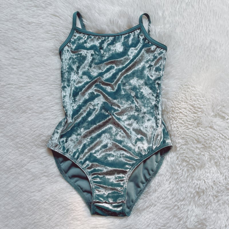 Body de dans pentru fete cu bretele – Gold Diamond Velvet, poliester, balet etno-latin, stil dulce, pentru copii 8+ ani