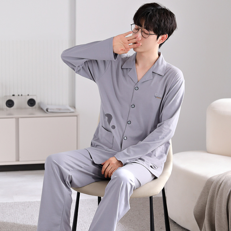 Pidžama set od pamuka s kardiganom – lagana tkanina, rever ovratnik, dugi rukavi