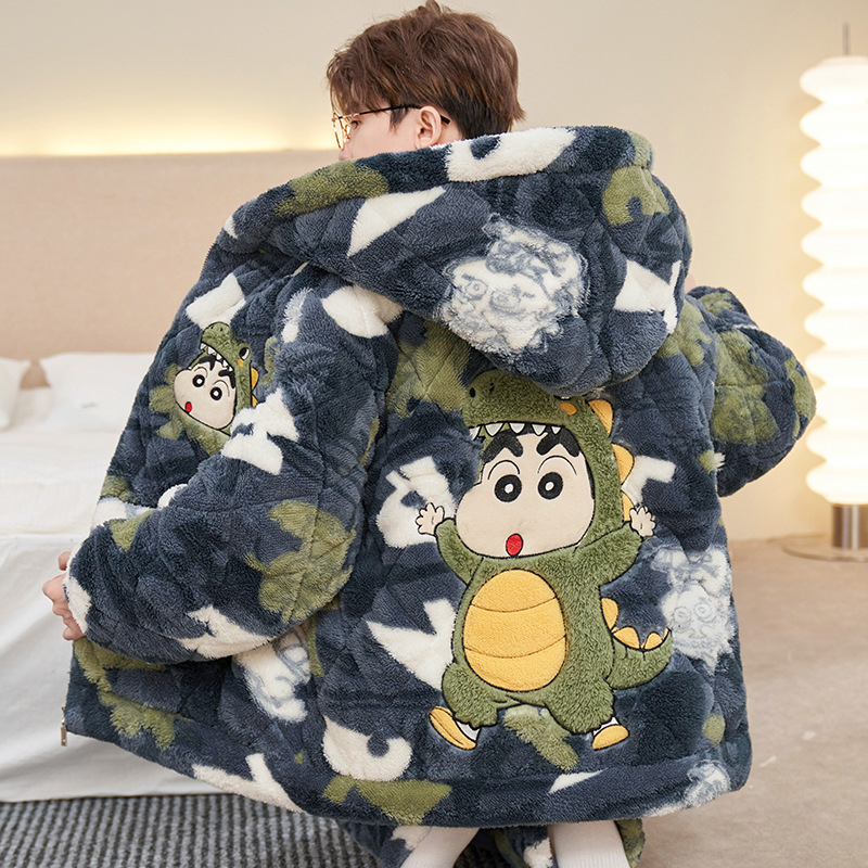 Muške pidžame – tri sloja quilted pamuka, debeli fleece podstava, okrugli ovratnik, dugi rukavi, karikatura stil