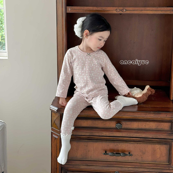 Детски есенно-зимен двучастков комплект домашно облекло: 95% памук, пухкав мек плат, унисекс, за деца 3–8 години, антистатик и антибактериално