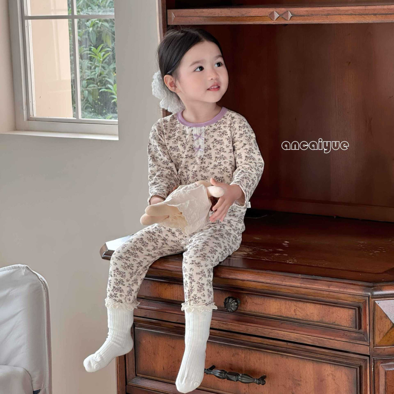 Детски есенно-зимен двучастков комплект домашно облекло: 95% памук, пухкав мек плат, унисекс, за деца 3–8 години, антистатик и антибактериално