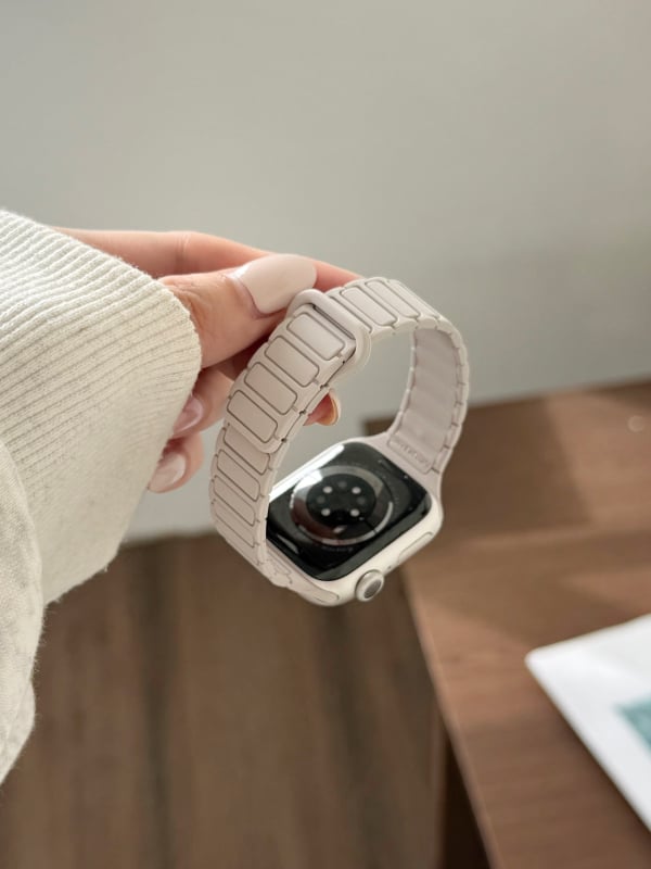 Magnetinis silikono laikrodžio dirželis Apple Watch — magnetinis užsegimas, pritaikomas sąsajos dydis