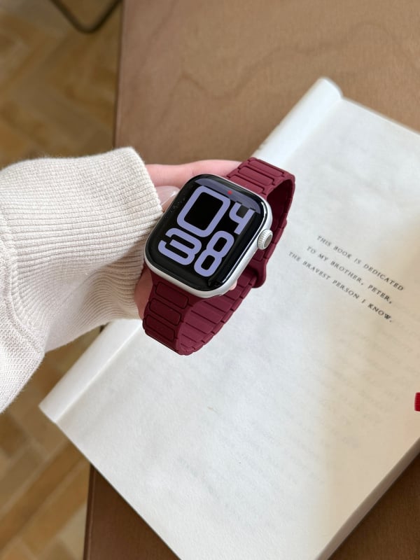 Magnetinis silikono laikrodžio dirželis Apple Watch — magnetinis užsegimas, pritaikomas sąsajos dydis