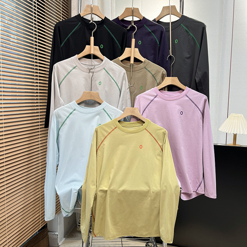 Sportiniai marškiniai su ilgomis rankovėmis laisvo kirpimo, dryžuotas raštas, apvalus kaklas, 96% poliesteris