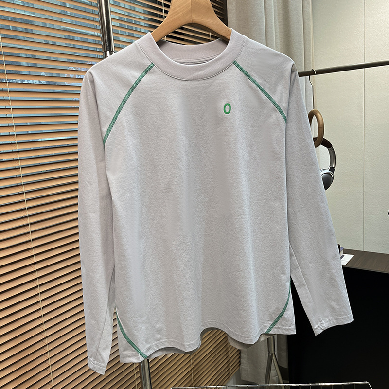 Sportiniai marškiniai su ilgomis rankovėmis laisvo kirpimo, dryžuotas raštas, apvalus kaklas, 96% poliesteris