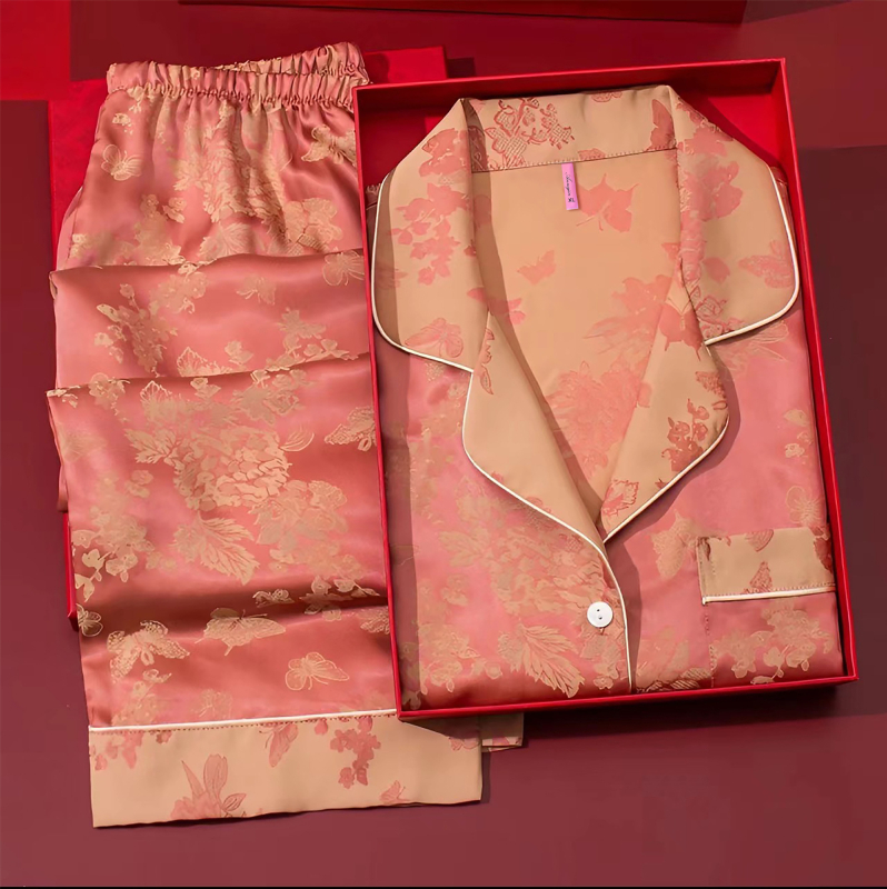 Sieviešu vasaras pidžāamu komplekts no ledus zīda, trīsdaļīgs komplekts ar kardigānu ar apkakli, plāns audums 101–120 g/m²