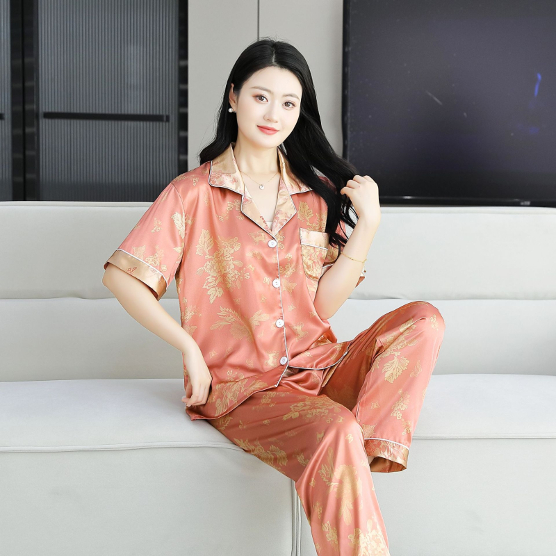 Sieviešu vasaras pidžāamu komplekts no ledus zīda, trīsdaļīgs komplekts ar kardigānu ar apkakli, plāns audums 101–120 g/m²