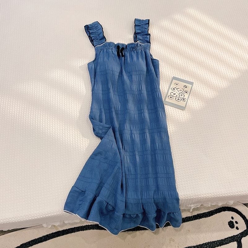 Νυχτικό σλίγκ με επένδυση στήθους, ελαφρύ πολυεστέρα, λεπτό ύφασμα, χωρίς μανίκια, μεσαίο μήκος