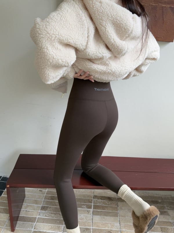 Sieviešu neilona 9/10 garuma šauri pieguļošas bikses ar teksta rakstu, silti, 88028#, Ziemas 2025