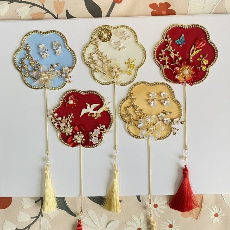 Rankinis ventiliatorius – apvalios formos, Kinijos stilius, metalinis korpusas, intarpų dailė, verslo dovana