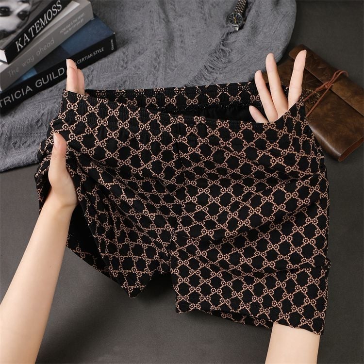 Meeste puuvillased bokserid, hingavad, keskmise kõrgusega vöökoht, 90–95% puuvill, kevadhooajaks