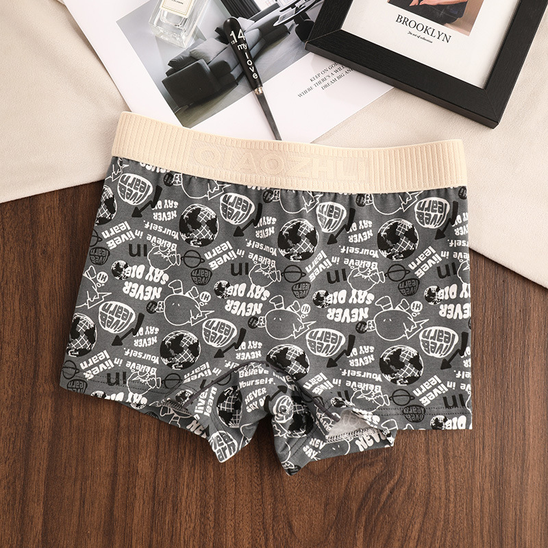 Női boxer alsó pamutból, lélegző, antibakteriális; mintás állat- és anime motívumokkal; középmagas derék