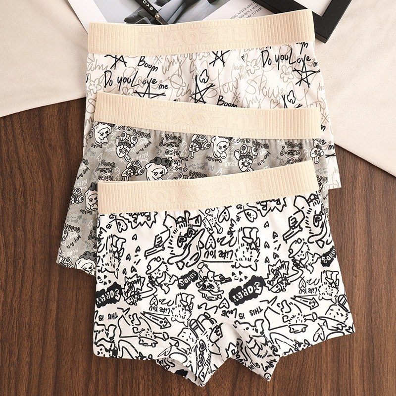 Női boxer alsó pamutból, lélegző, antibakteriális; mintás állat- és anime motívumokkal; középmagas derék