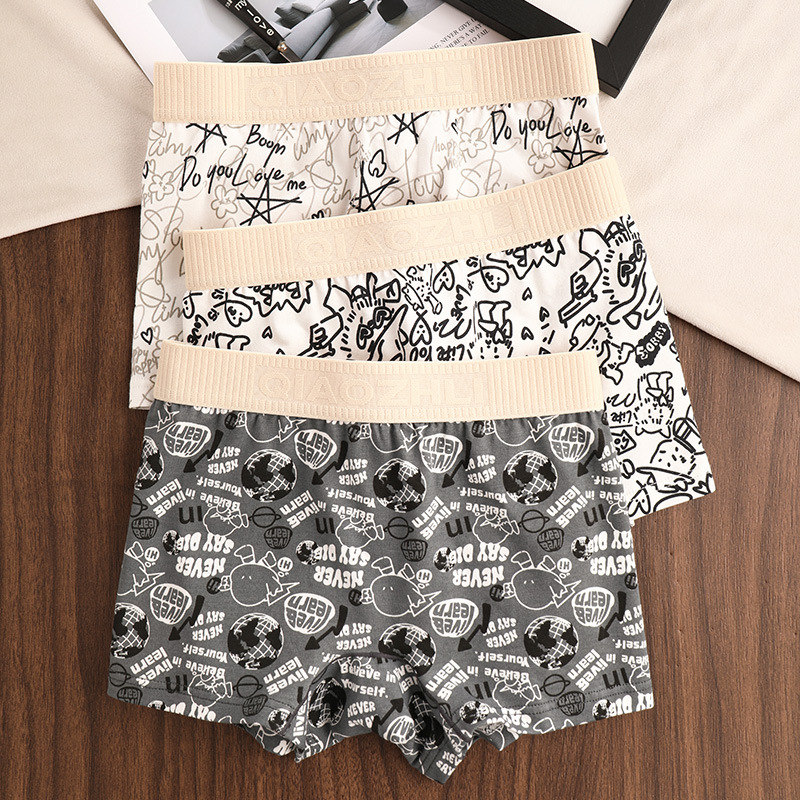 Női boxer alsó pamutból, lélegző, antibakteriális; mintás állat- és anime motívumokkal; középmagas derék