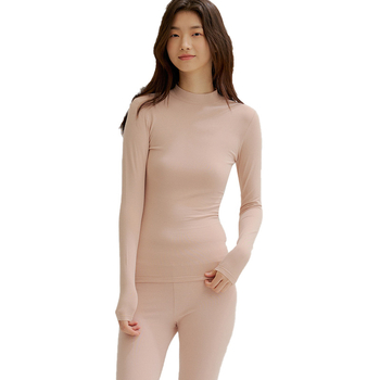 Moterų medvilnės pamatas komplektas: topas su pusiau aukštu kaklu ir ilgomis rankovėmis bei ilgos kelnės, 90–95% medvilnė, 181–200 g/m², šilta, anti-statistinė, anti-piling, vieno sluoksnio