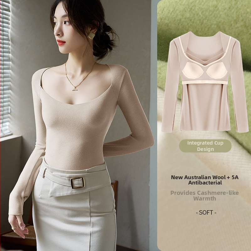 Moteriškas šilumos apatinių komplektas su V kaklu ir įmontuotu krūtinės pagalviu; viskozės audinys; velvetinė įdėklė; storis 251–300 g/m²