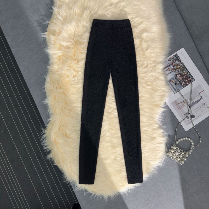 Sieviešu poliestera adīti legingi ar augstu jostu, cieši pieguļošs siluets, 9/10 garums, bieza silta auduma