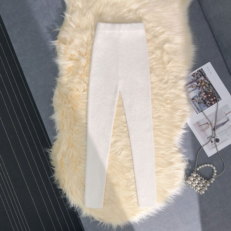 Sieviešu poliestera adīti legingi ar augstu jostu, cieši pieguļošs siluets, 9/10 garums, bieza silta auduma