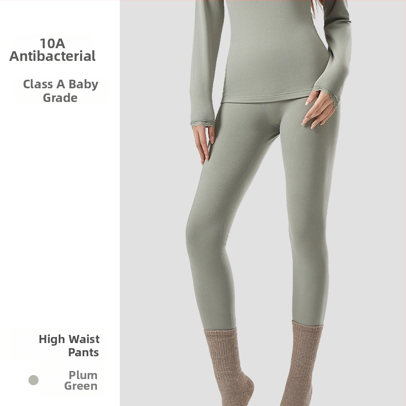 Moteriškas akrilo terminis komplektas su antibakteriniu poveikiu; šiluma storas 201-250 g/m2 su veluro pamušalu; viršus megztinis su ilgomis rankovėmis; apačia kelnes; pagrindinis pluošto kiekis 30-50%.