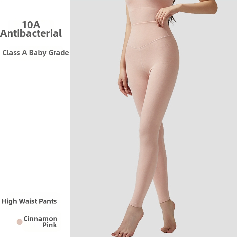 Moteriškas akrilo terminis komplektas su antibakteriniu poveikiu; šiluma storas 201-250 g/m2 su veluro pamušalu; viršus megztinis su ilgomis rankovėmis; apačia kelnes; pagrindinis pluošto kiekis 30-50%.