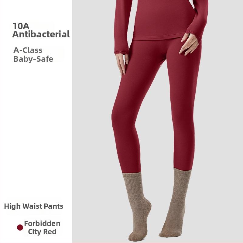 Moteriškas akrilo terminis komplektas su antibakteriniu poveikiu; šiluma storas 201-250 g/m2 su veluro pamušalu; viršus megztinis su ilgomis rankovėmis; apačia kelnes; pagrindinis pluošto kiekis 30-50%.