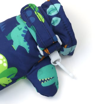 Nove dječje rukavice drugog proizvođača s printom crtanih filmova, vodootpornom tkaninom, flis podstavom i ekstra debelim detaljima za jesen i zimu