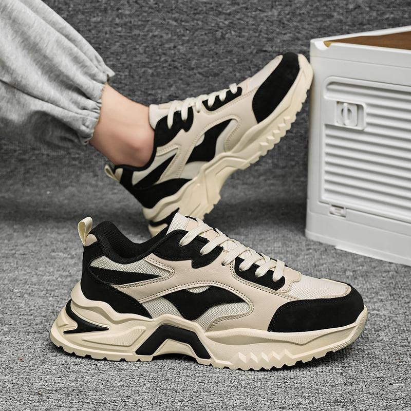 Muške tenisice dad shoes - Gornji dio od umjetne kože, zatvara se na vezivanje, gumeni potplat, prozračna mrežasta podstava