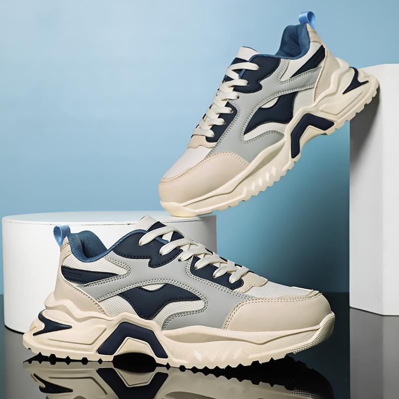 Muške tenisice dad shoes - Gornji dio od umjetne kože, zatvara se na vezivanje, gumeni potplat, prozračna mrežasta podstava
