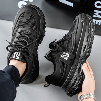 Muške casual tenisice u stilu dad shoes — gornji dio PU+mesh, gumena potplat injekcijski oblikovan, vezanje naprijed, nizak profil, prozračna unutrašnjost