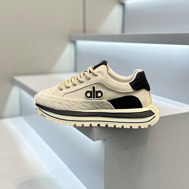 Мъжки спортни обувки с дебела подметка, кожено покритие, гума подметка, ниско горно и връзки