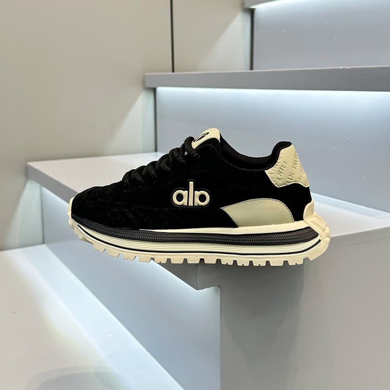 Мъжки спортни обувки с дебела подметка, кожено покритие, гума подметка, ниско горно и връзки