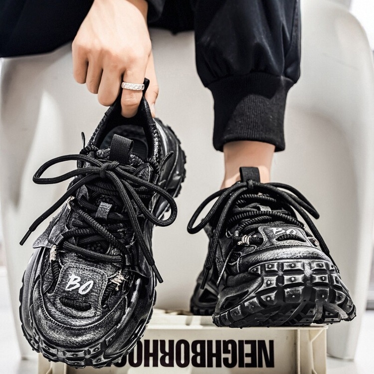 Muške širokopasne sportske tenisice s povećanjem visine, tekstilni gornji dio, Goodyear potplat od gume, mrežasti unutarnji dio, retro stil