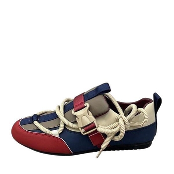 Pantofi pentru drumeții pe malul râului - partea superioară din piele microfibră, căptușeală din blană de iepure, talpă din material compozit, închidere cu șireturi, toc mic 1-3 cm