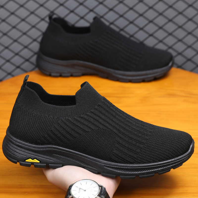 Férfiak számára légáteresztő hálós sportcipő, fűzőkkel, EVA talpé, injekciós formájú PVC talp, mindennapi használatra