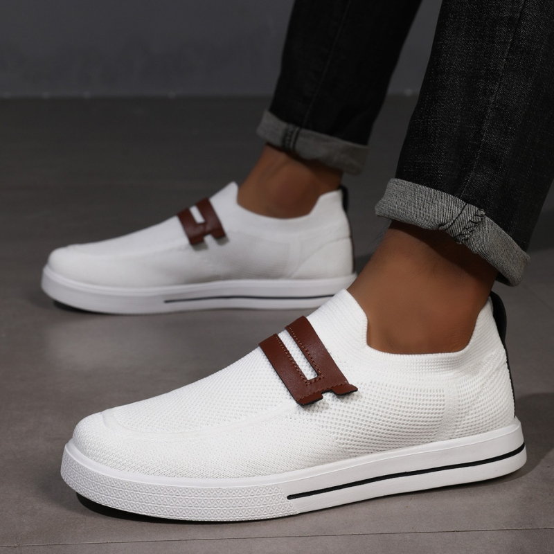 Muške platnene tenisice Slip-On, prozračna mrežasta unutrašnjost, gumena potplat, okrugli nos