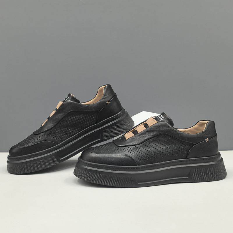 Férfi mindennapi tornacipő, első réteg marhabőrből, lélegző gumítalp, fűzőzárás, kerek orr, 3–5 cm sarok