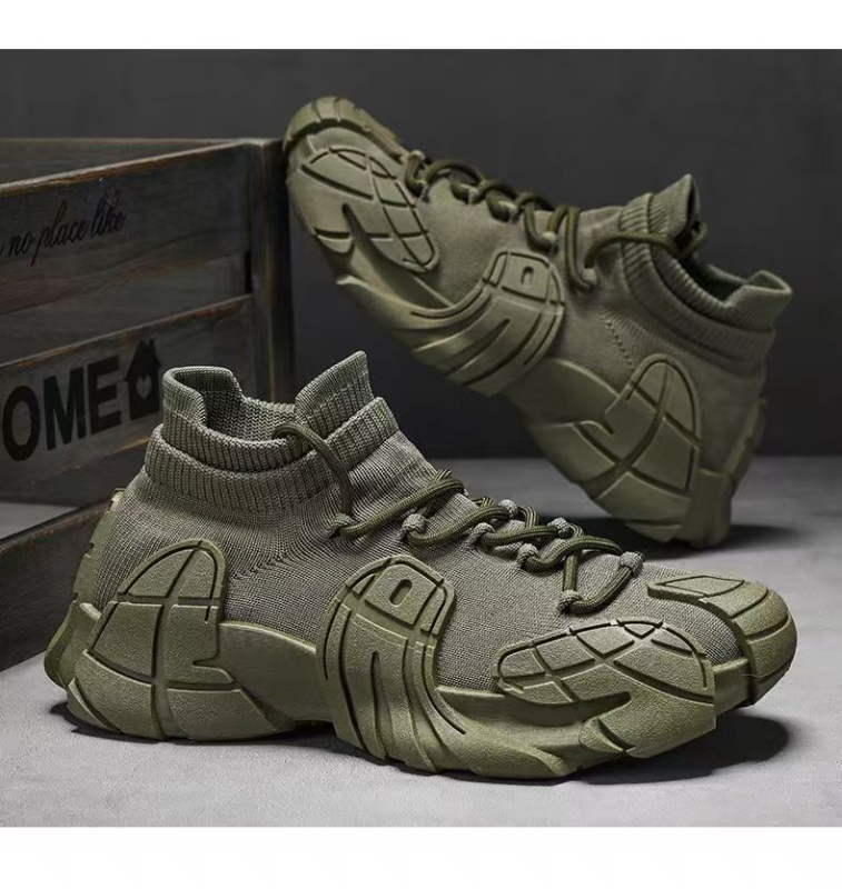 Adidași slip-on din plasă respirabilă, ușori, stil sport casual, cu talpă antiderapantă și rezistentă; guler joasă, vârf rotund, talpă turnată prin injecție