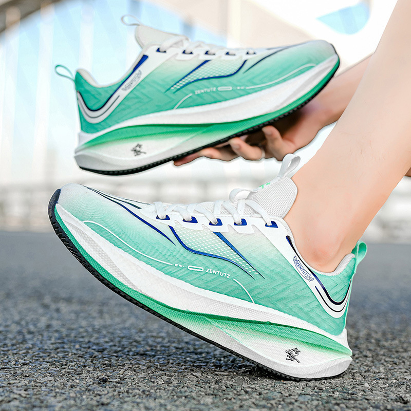 Adidași de alergare respirabili, partea superioară din plasă, profil redus, închidere cu șireturi, talpă groasă