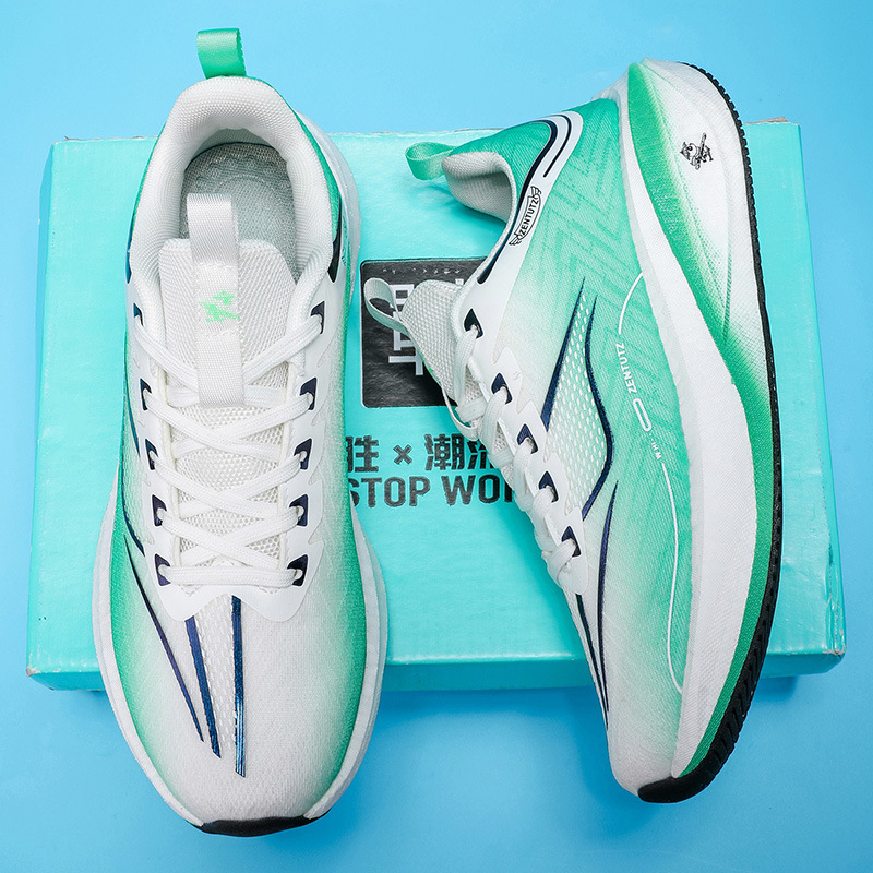 Adidași de alergare respirabili, partea superioară din plasă, profil redus, închidere cu șireturi, talpă groasă