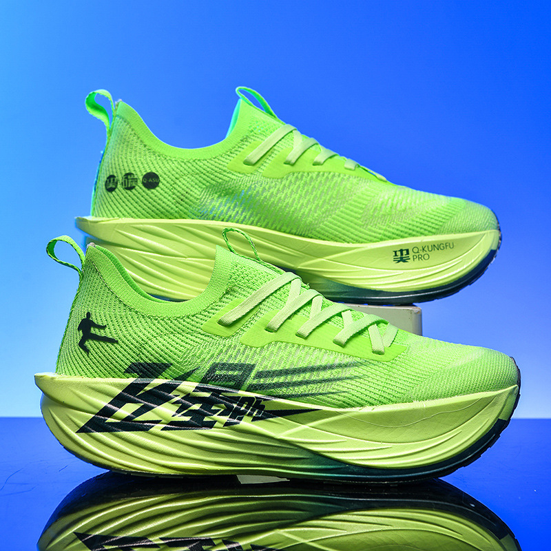 Uniszex hálós futócipő — légáteresztő felsőrész, gumitalp, PU talpbetét, alacsony fazon, csíkos minta