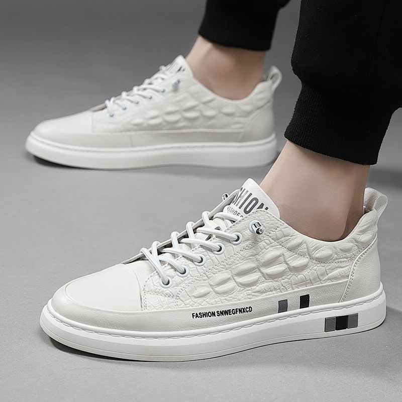 Férfi slip-on lazy cipő, felső rész split marhabőrből, mikroszálas bélés, gumírozott talp, PU talpbetét