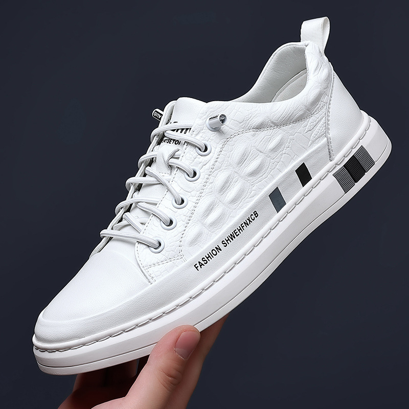 Férfi slip-on lazy cipő, felső rész split marhabőrből, mikroszálas bélés, gumírozott talp, PU talpbetét