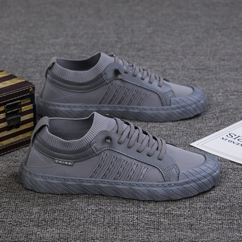 Férfi lélegző hálós sportcipő, kerek orral, alacsony felsőrésszel és injektált talppal