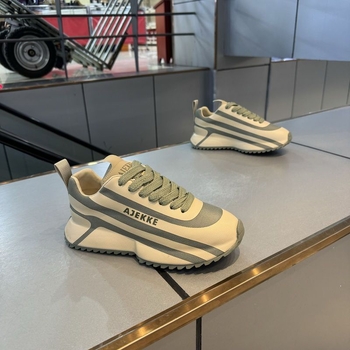 Férfi loaferek – légáteresztő hálófelső, fűzőzárás, hegyes orr, gumitalp, könnyű