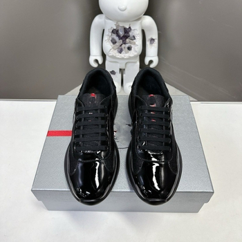 Sportos-casual cipő valódi bőrből, felsőrész: bőr, talp: gumi, belső talp: természetes bőr, fűzőkkel záródó, uniszex