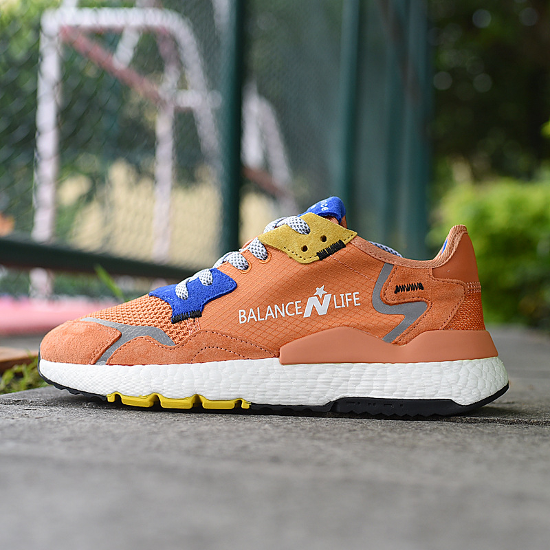 Bežečke tenisice s gornjim dijelom od umjetnog velura, EVA ulošak, gumeni potplat, vezanje, unisex