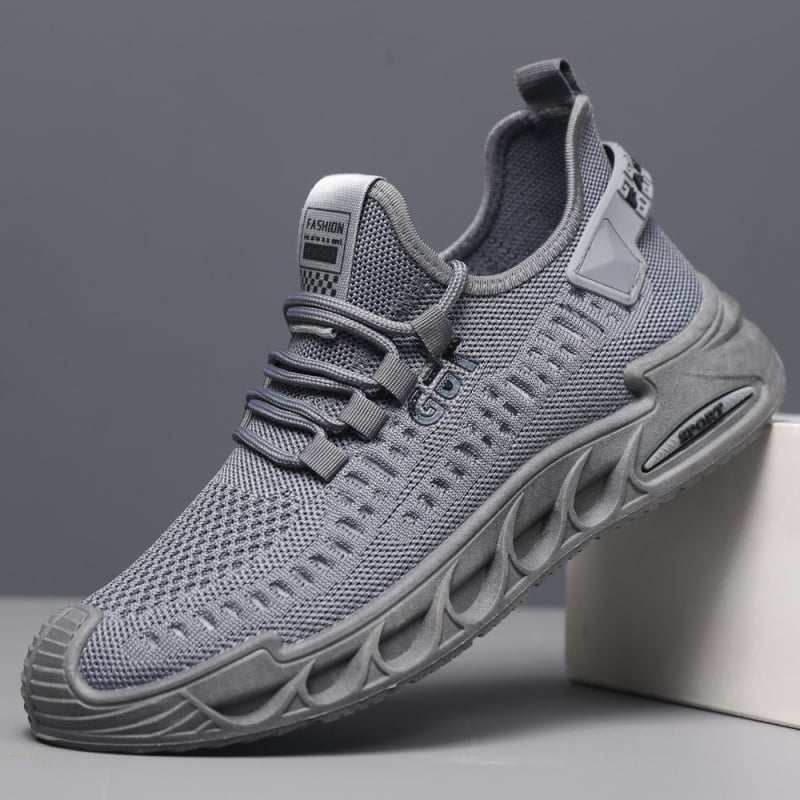 Muške casual tenisice s prozračnim fly-knit gornjim dijelom, gumom potplatom, niski kroj, zaobljeni vrh